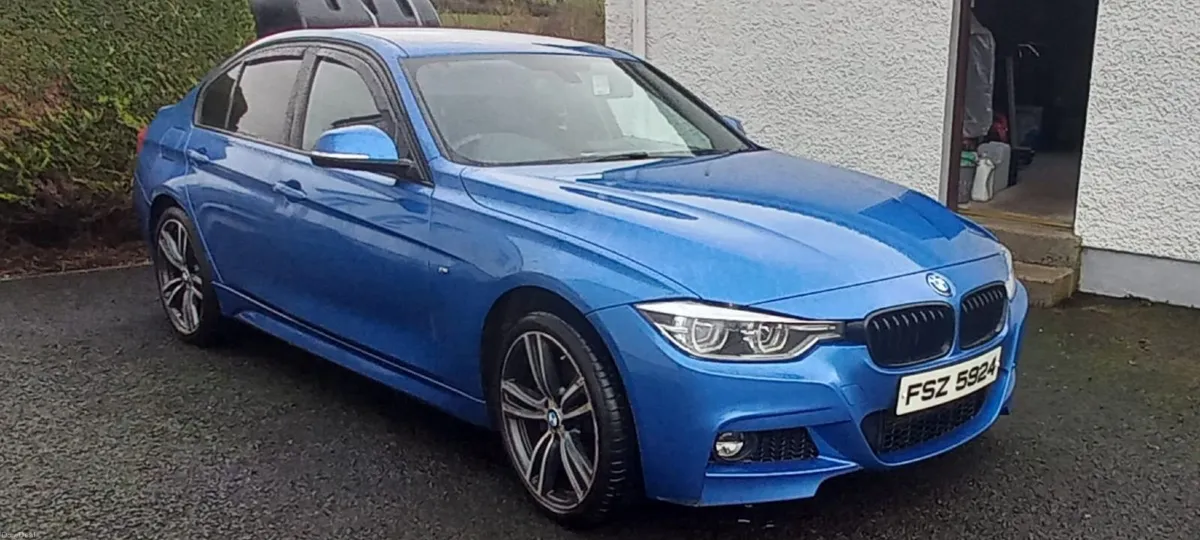 BMW 3-Series 2017 - Image 1