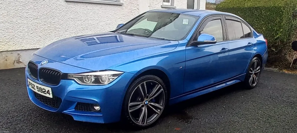 BMW 3-Series 2017 - Image 4