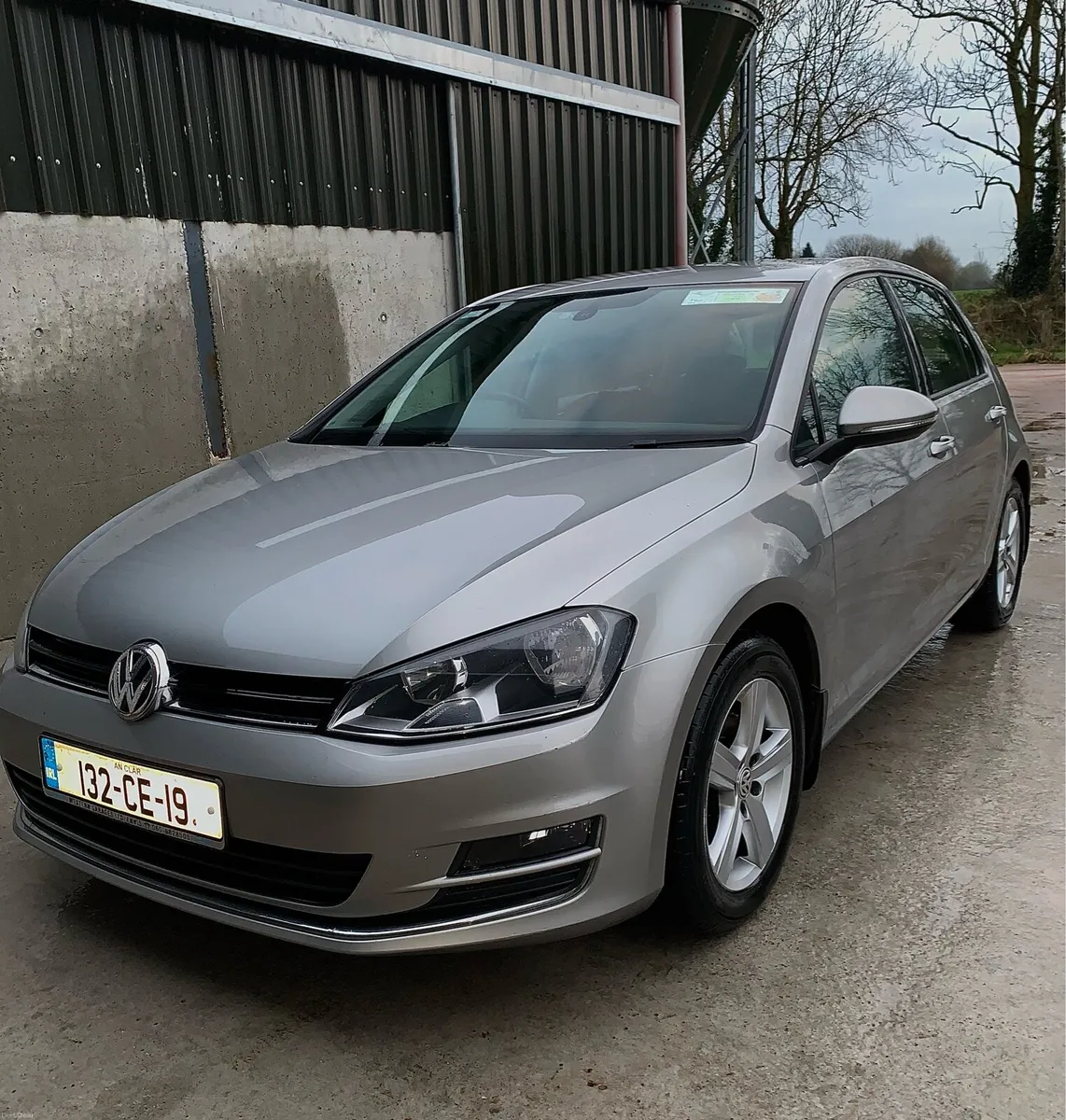 Volkswagen Golf Highline 1.6 TDI Bluemotion - Image 1