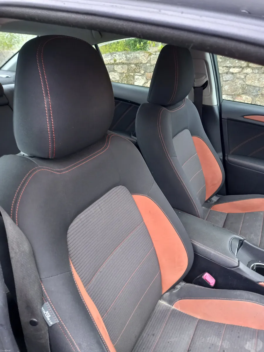 2016 Toyota Avensis 2L Diesel - Image 3