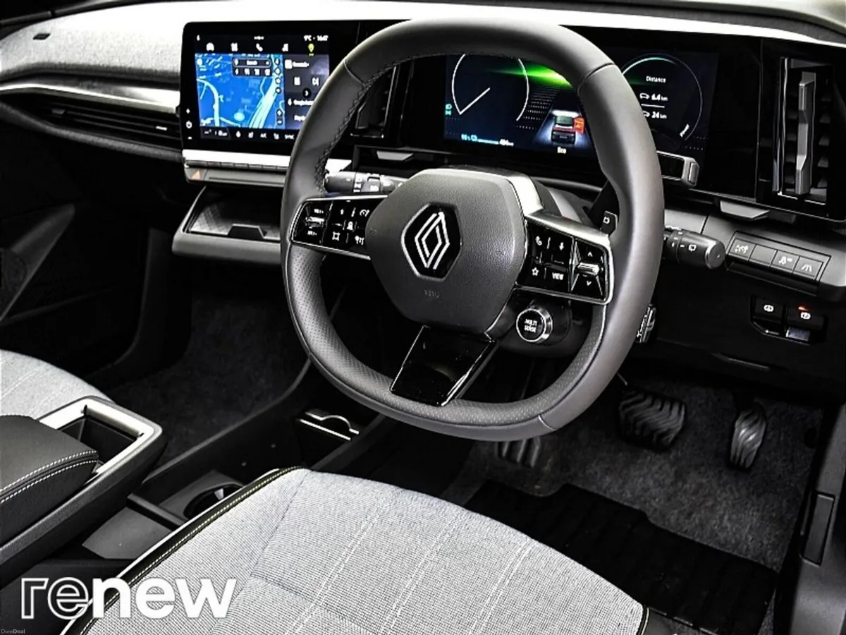 Renault Megane E-Tech Techno EV60 220hp - Image 6