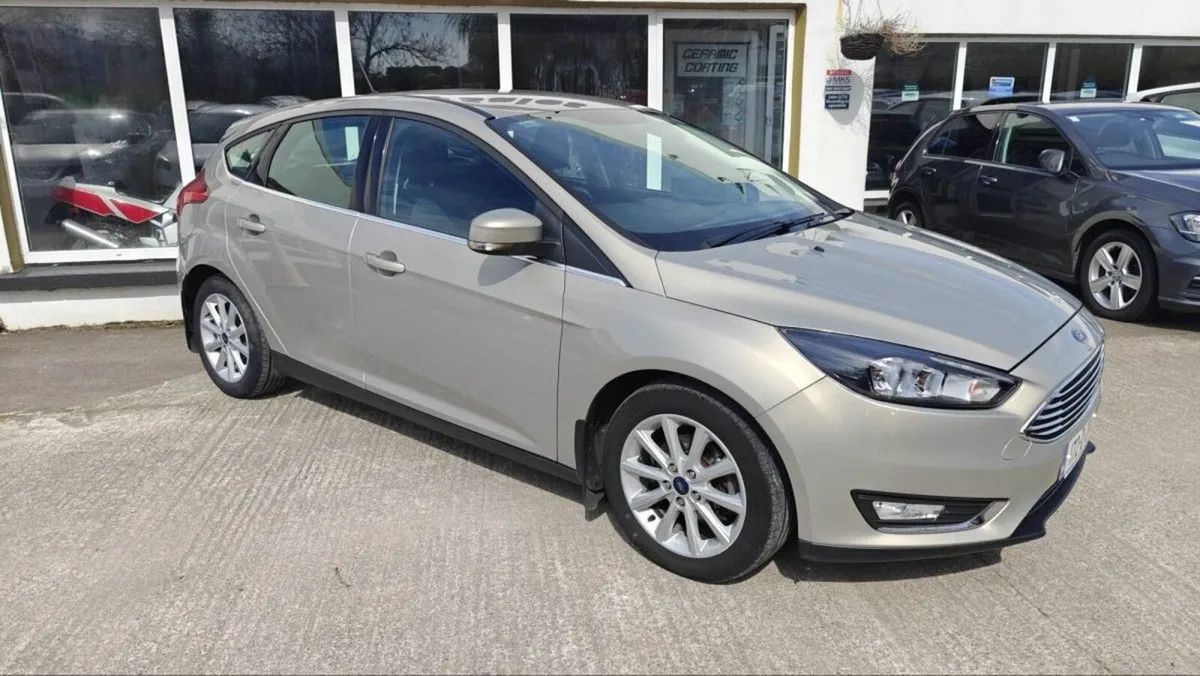 Ford Focus 1.5 TDCi 95PS Titanium - Image 4