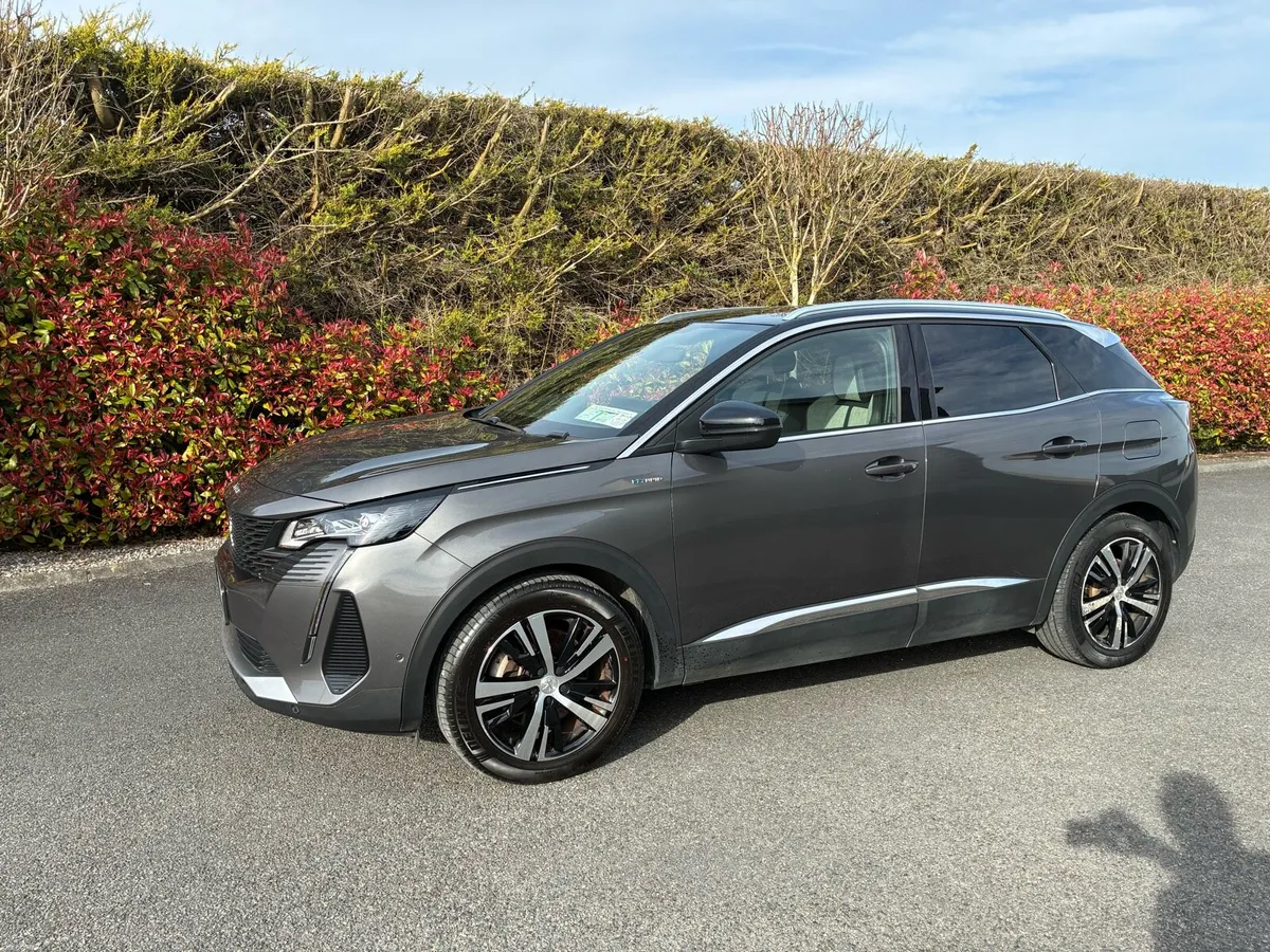 2021 Peugeot 3008 - Image 2