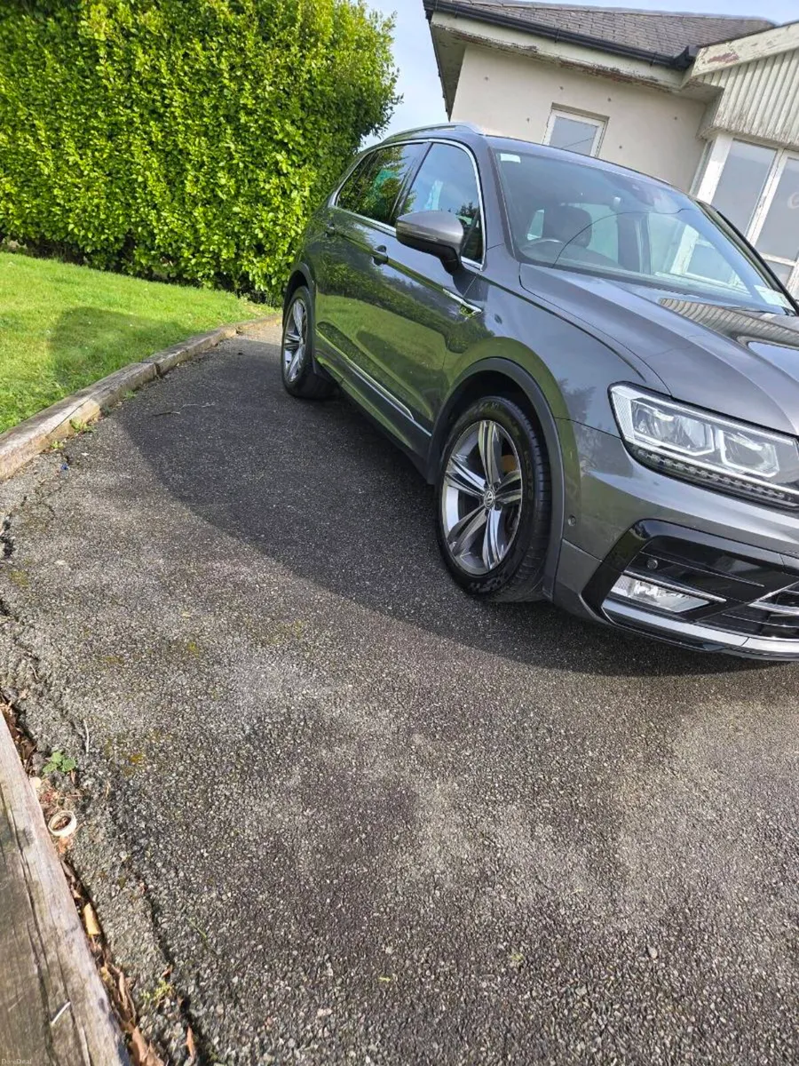 Vw Tiguan R line - Image 2