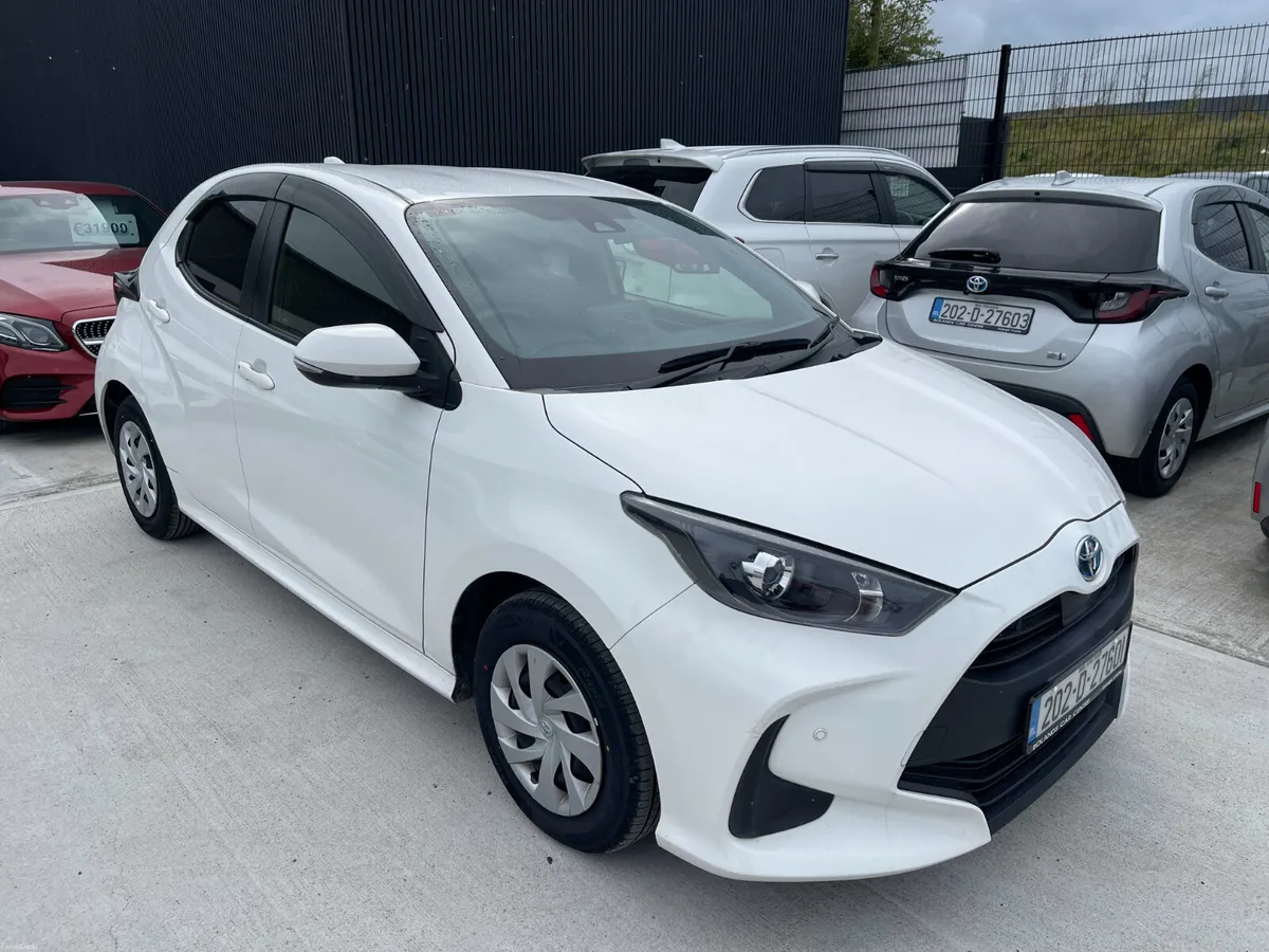 202 Toyota Yaris 1.5 Hybrid Automatic 5dr Model - Image 2