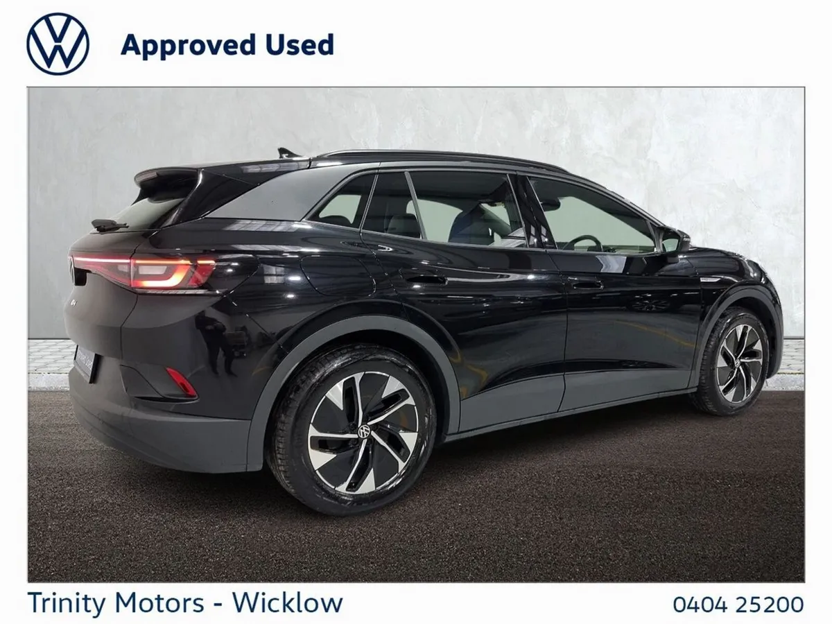 Volkswagen ID.4 ** PRO LIFE ** 77kWh ** 174BHP ** - Image 3