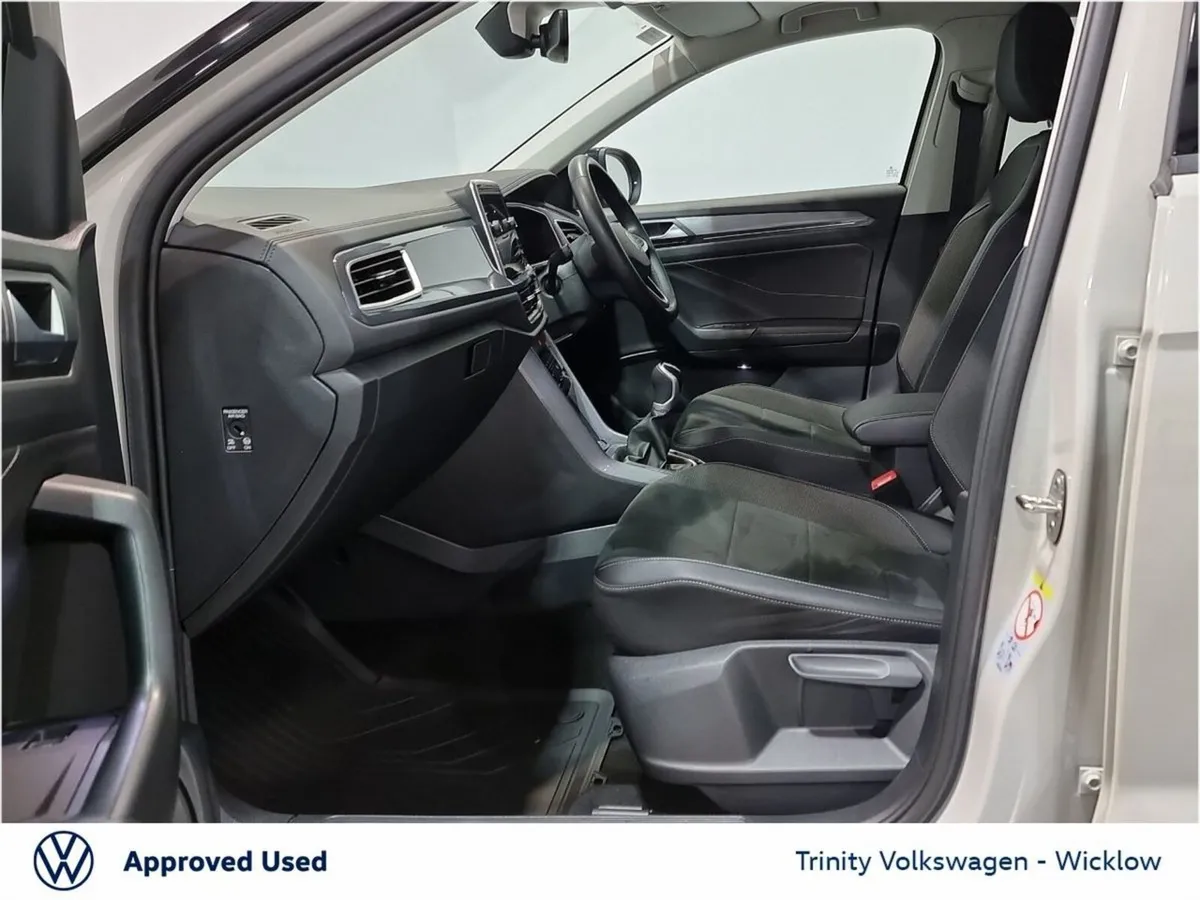 Volkswagen T-Roc ** STYLE ** 1.0 TSI ** 110BHP ** - Image 4