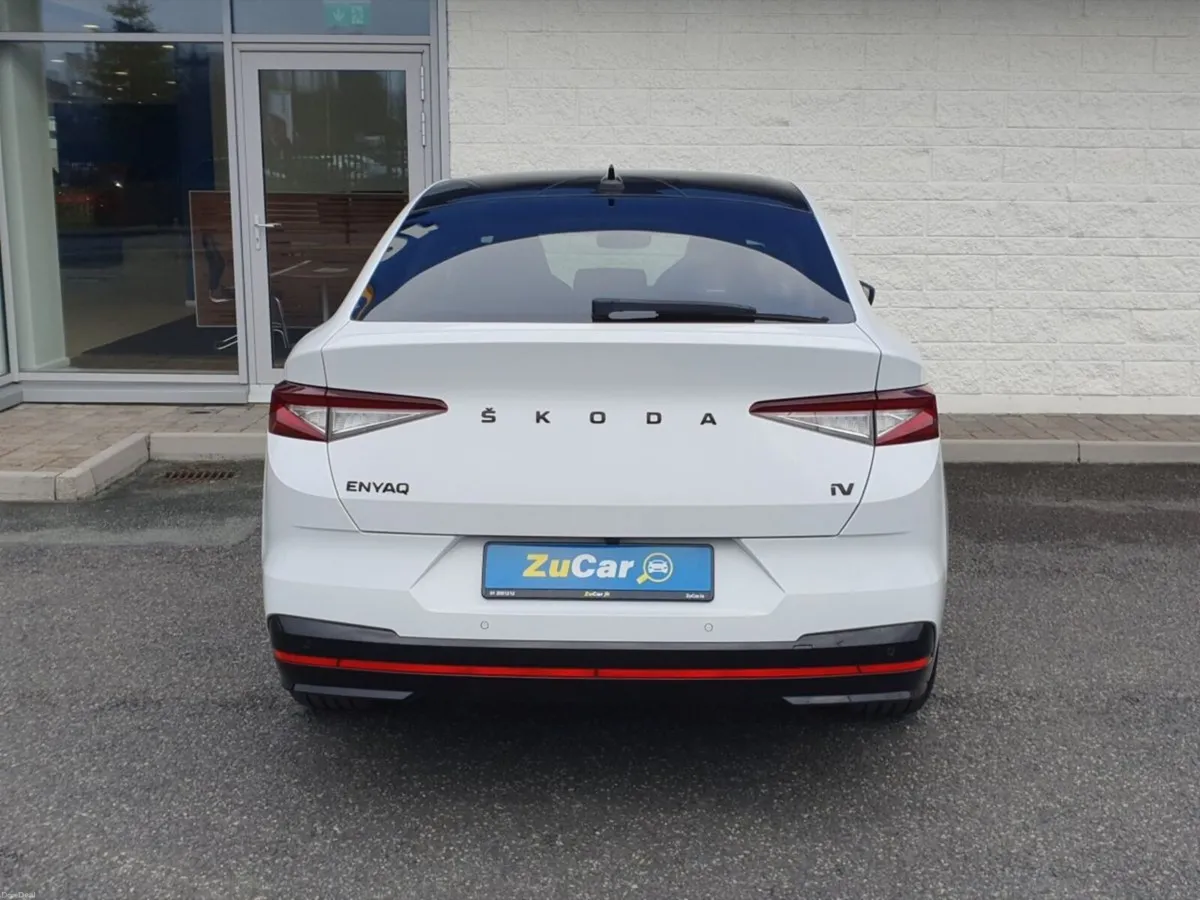 Skoda Enyaq VRS Pan Roof 80x 4WD 82kWh Auto - Image 4