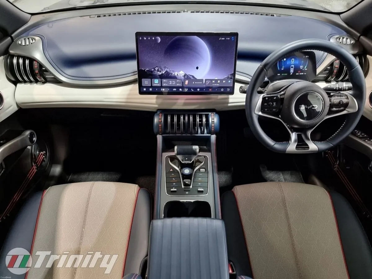 BYD ATTO 3 ** HUGE SPEC ** DESIGN ** 204 BHP ** 60 - Image 2