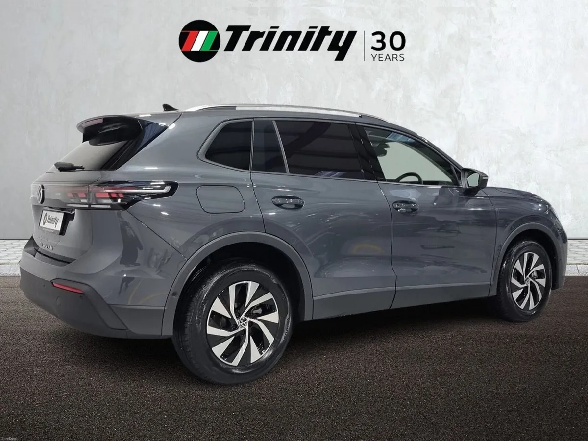 Volkswagen Tiguan ** 261 ** EDITION 75 ** 2.0 TDI - Image 3