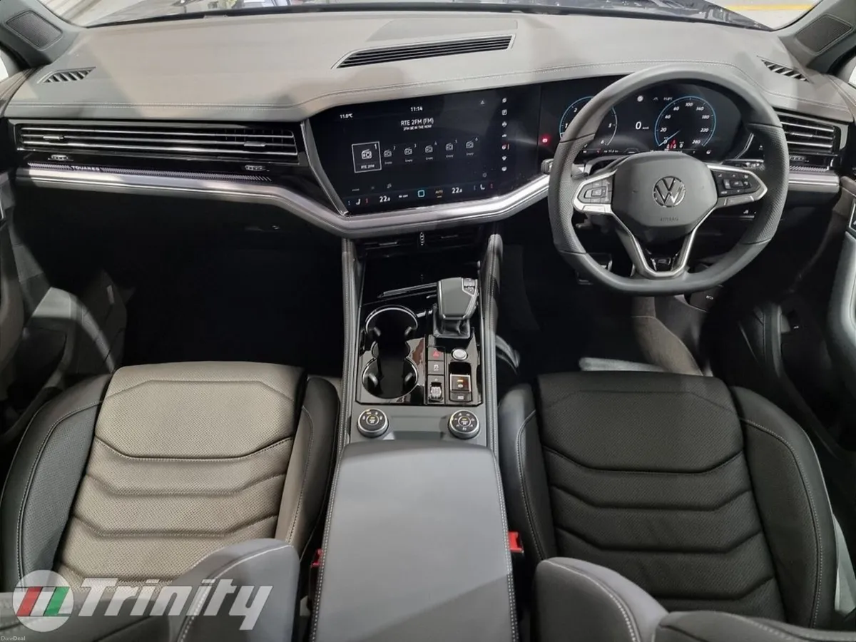 Volkswagen Touareg ** 261 ** TOUAREG ** R-LINE ** - Image 2