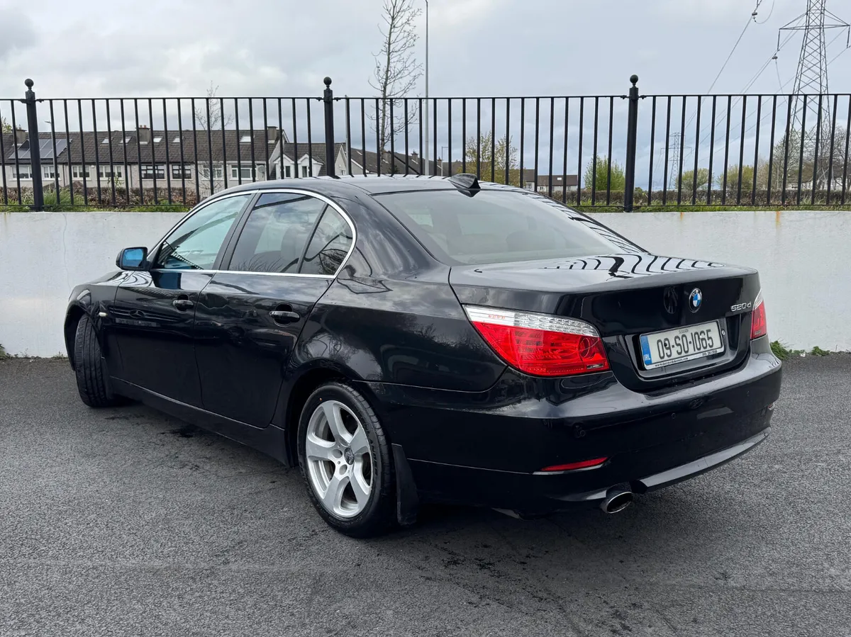 BMW 5-Series 2.0 DIESEL 2009 CREAM LEATHER - Image 3