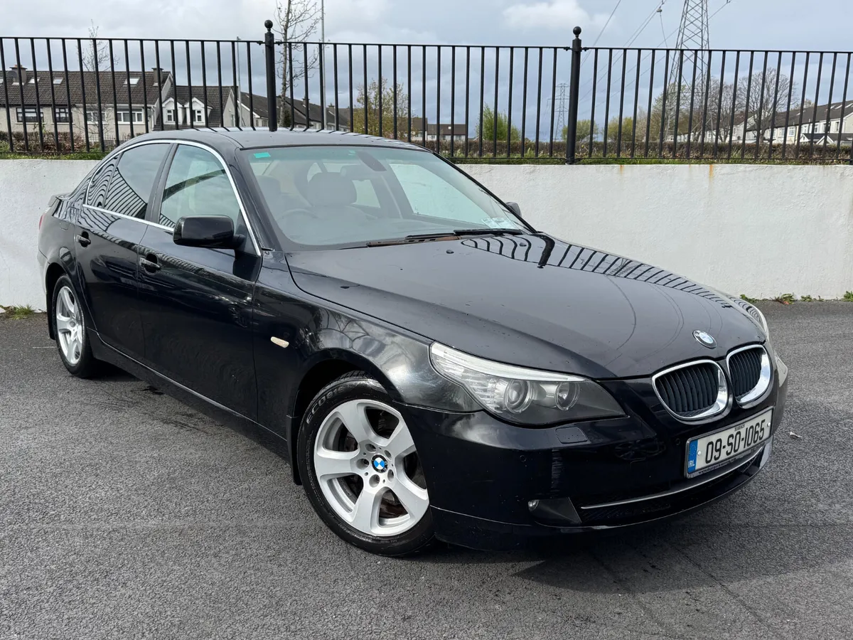 BMW 5-Series 2.0 DIESEL 2009 CREAM LEATHER - Image 1