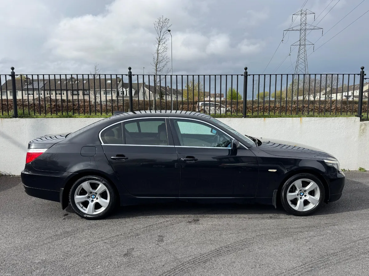 BMW 5-Series 2.0 DIESEL 2009 CREAM LEATHER - Image 4