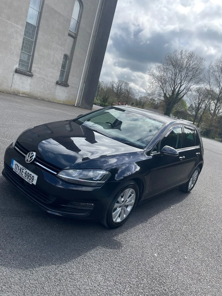 Volkswagen Golf 2017 - Image 1