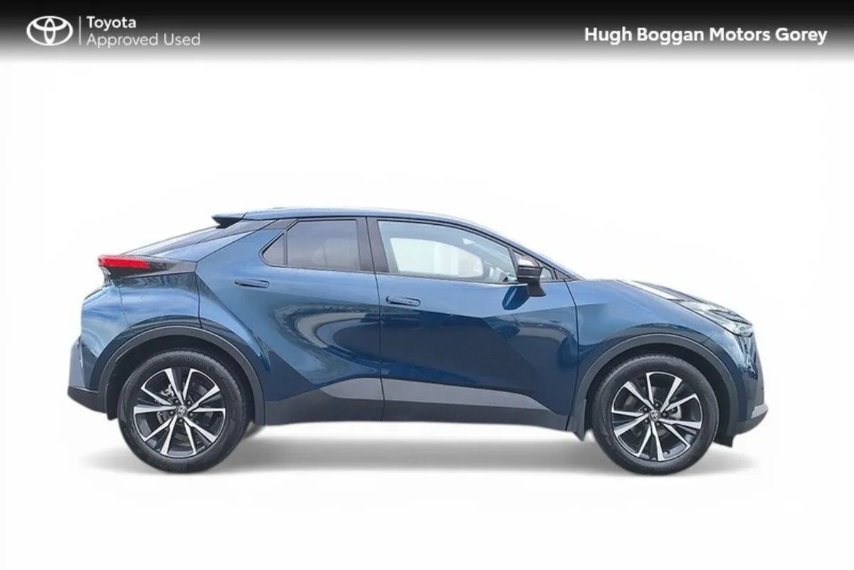 Toyota C-HR Sport Hybrid - Image 3