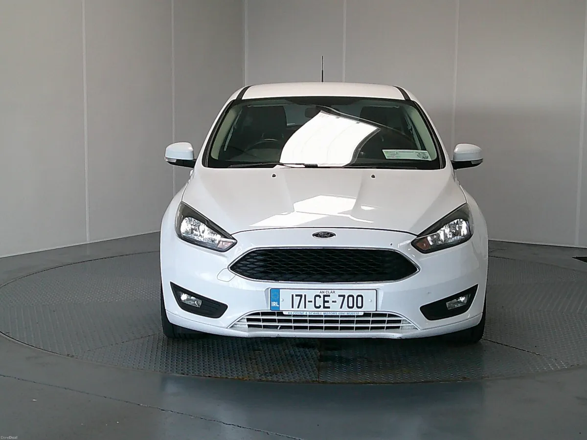 Ford Focus 2017 - Image 2