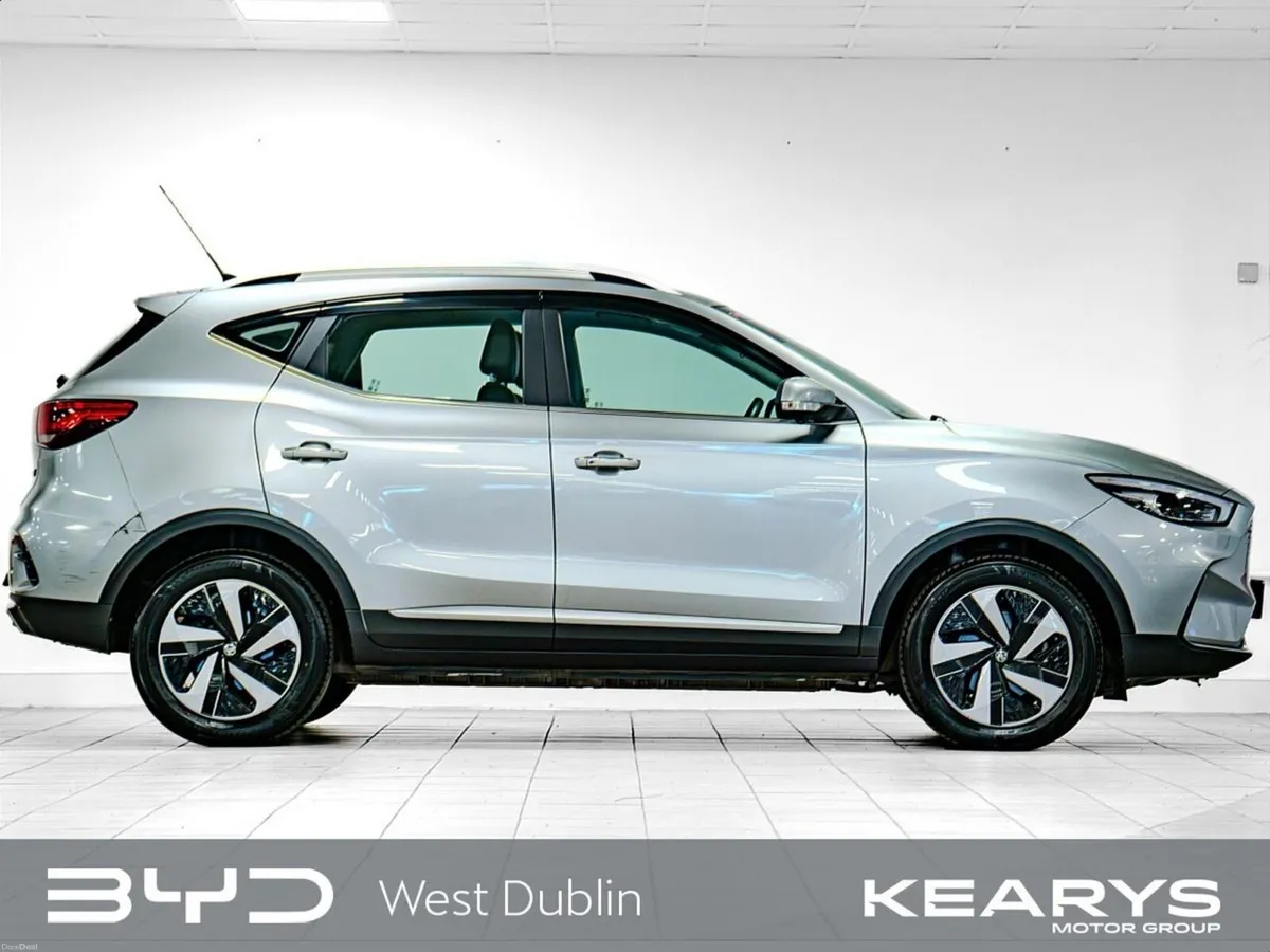 MG ZS MG ZS EV EXCLUSIVE - Image 3