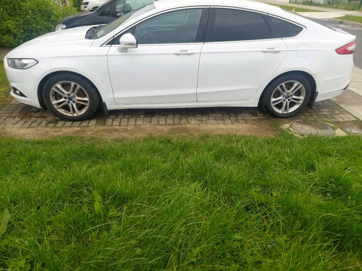 2016 ford mondeo - Image 2