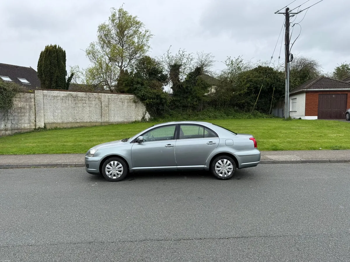 TOYOTA AVENSIS 1.6 P, NCT 01-27 - Image 2