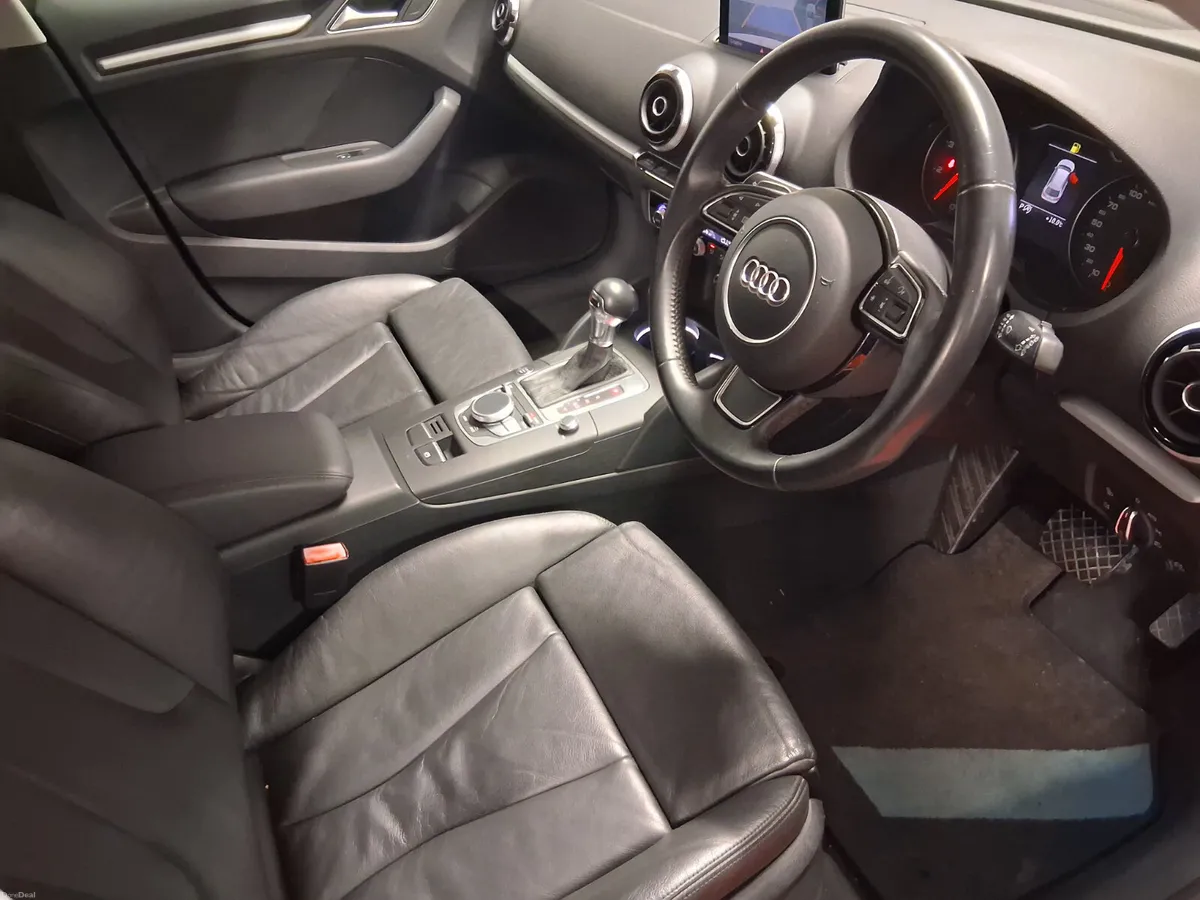 2015 Audi A3 **FULL LEATHER** - Image 4