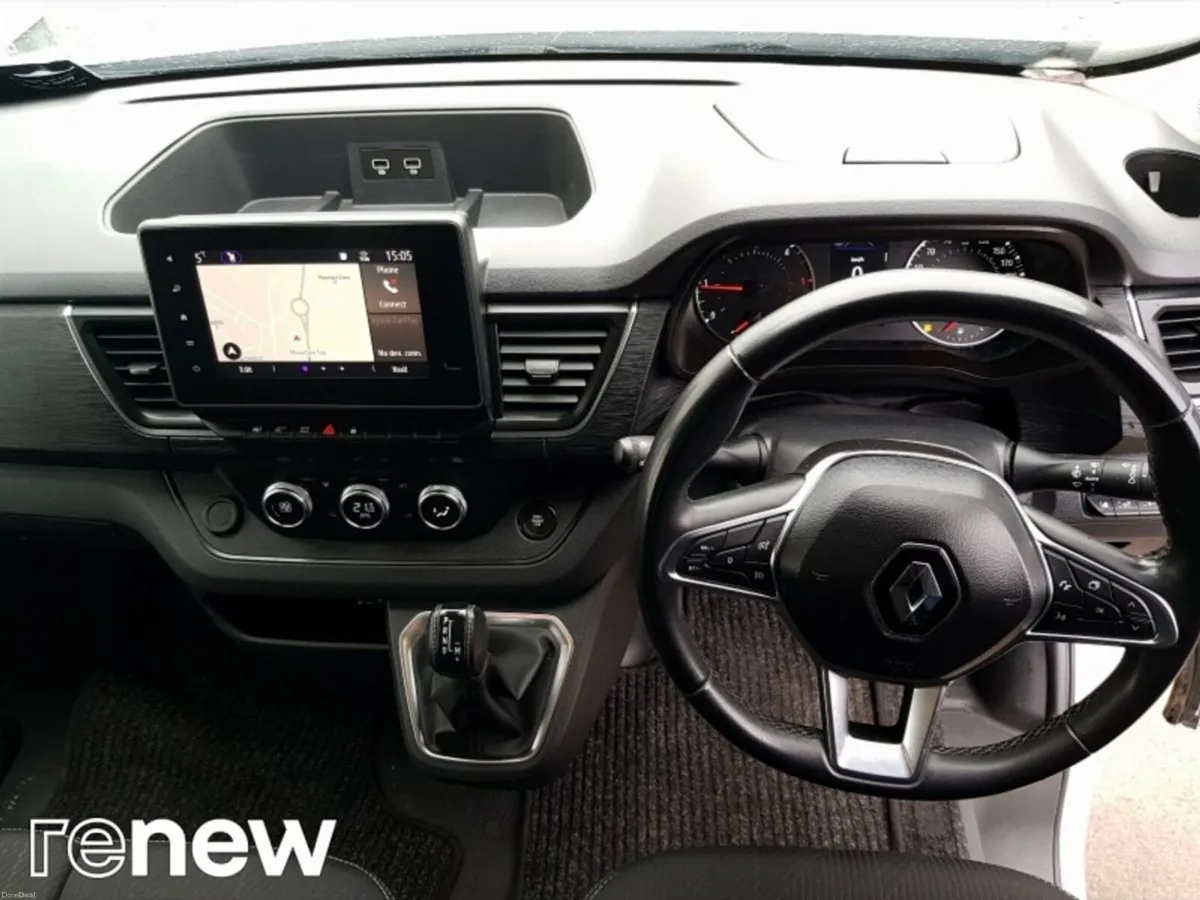 Renault Trafic TRAFIC LL30 BLUE DCI 170 AUTO - Image 2