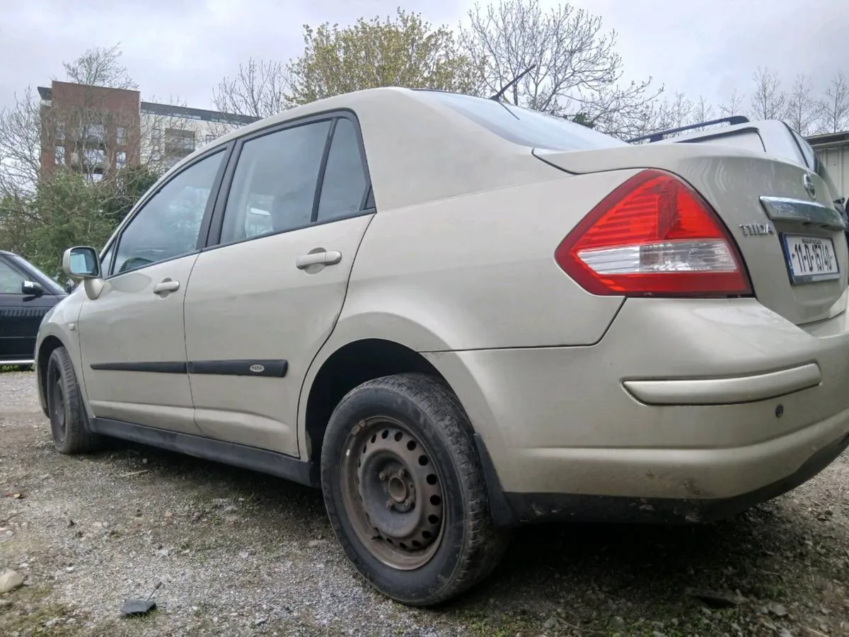 Nissan diesel 11 - Image 3