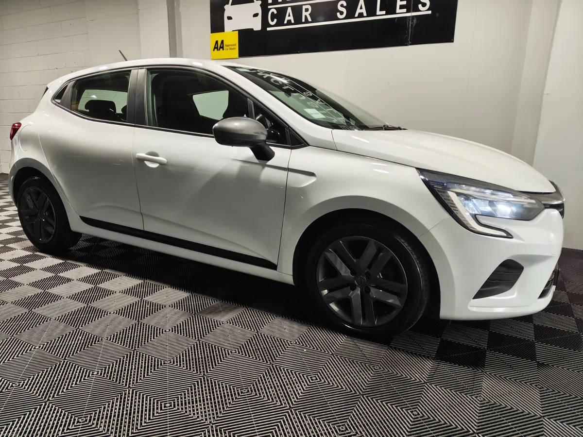 Renault Clio 2022 DYNAMIQUE EDITION SPEC EXTRAS - Image 3