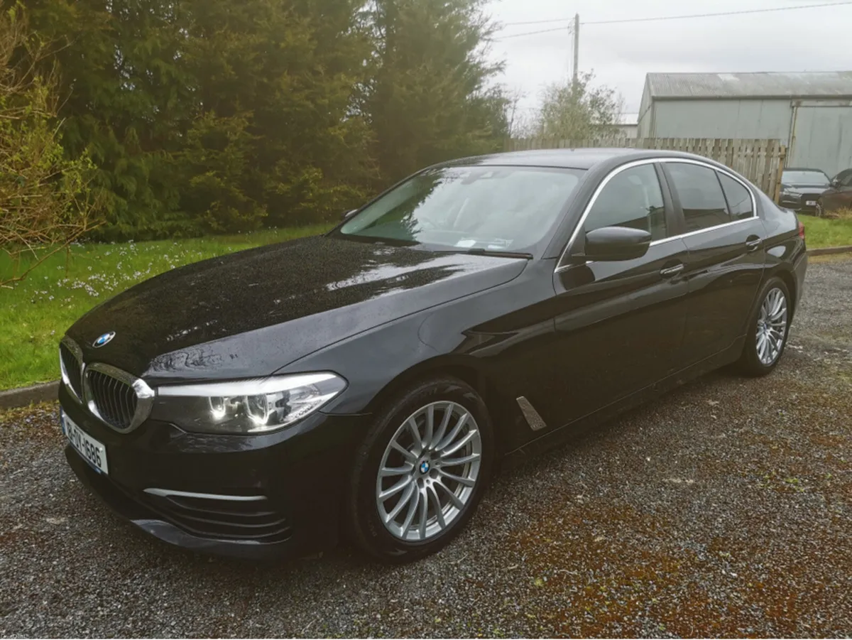 BMW 5-Series D G30 SE EFFICIENT DYNAMICS 4DR - Image 3
