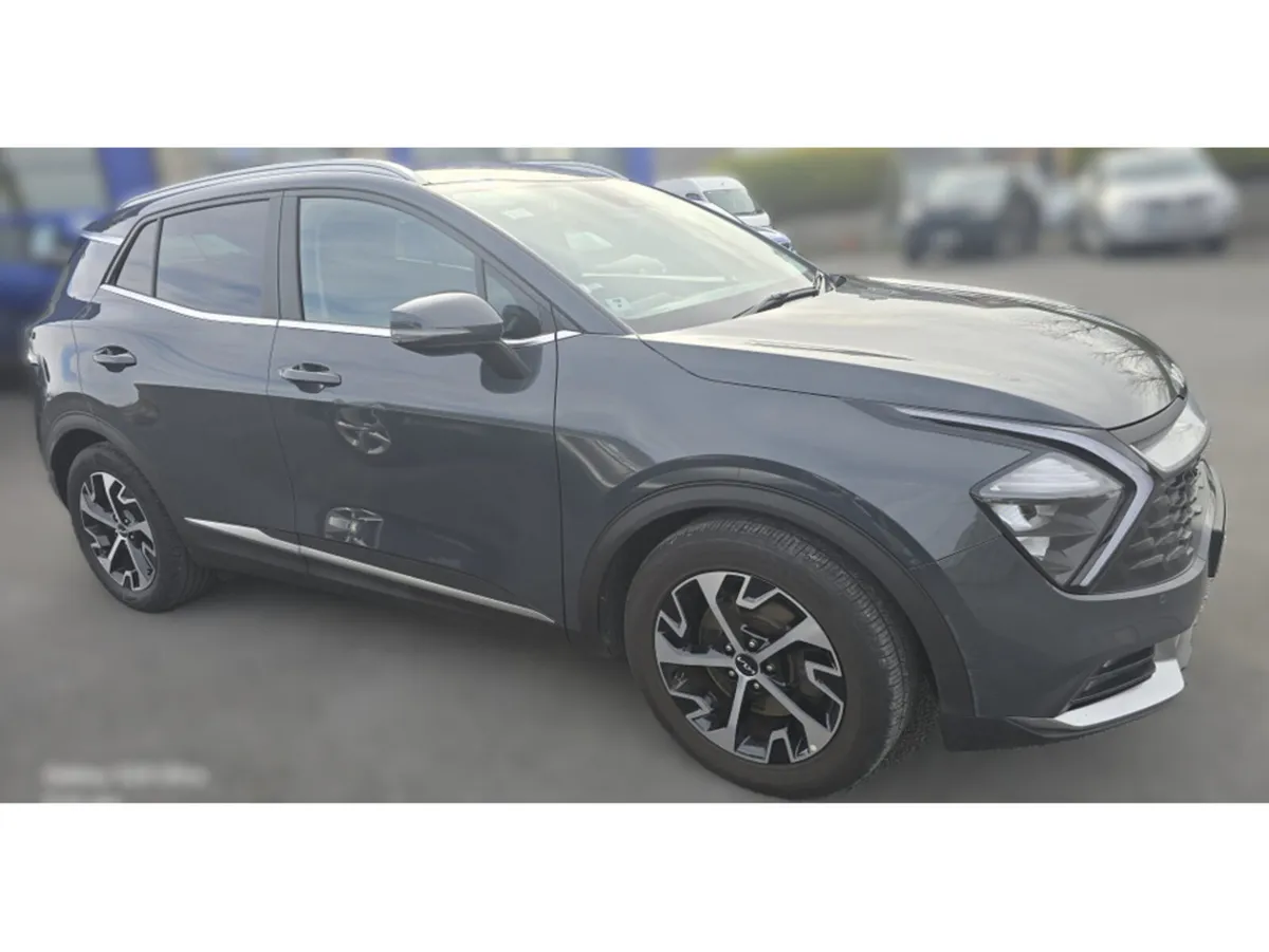 Kia Sportage MANUAL 5DR - Image 3