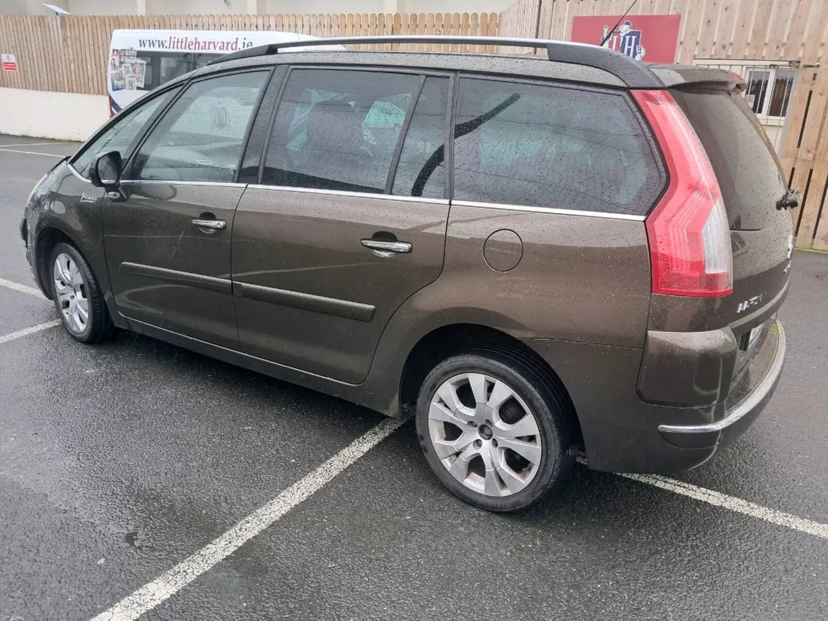 2013 Citroen C4 7 seater - Image 3