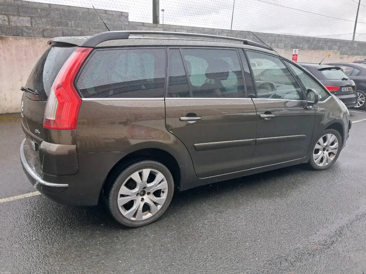 2013 Citroen C4 7 seater - Image 4