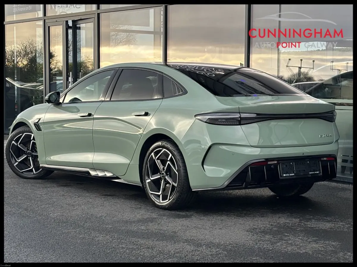 BYD SEAL Design RWD [Shadow Green] - Image 2