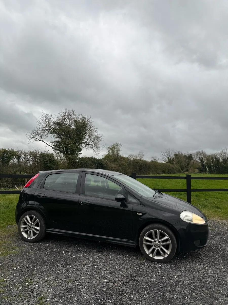 2008 Fiat Punto 1,2 petrol long Nct tax - Image 3