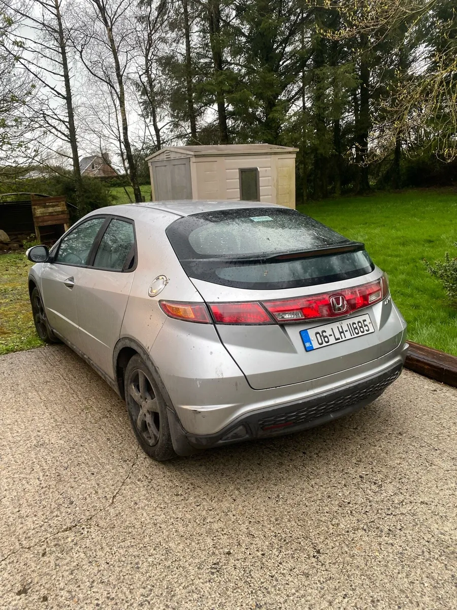 Honda Civic 1.3 just passed nct - Image 2