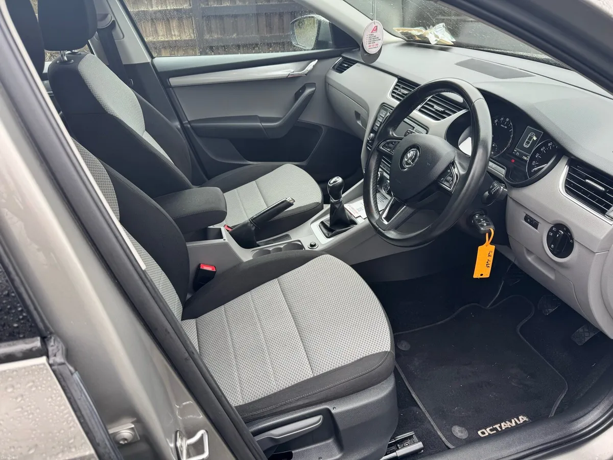 Skoda Octavia 1.6TDi - Image 2