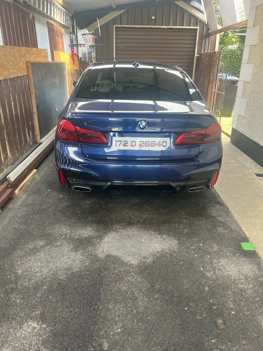 Bmw 530E 2017 - Image 2