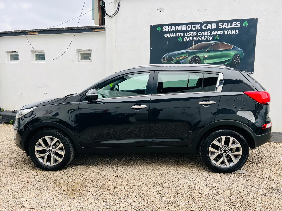 2015  Kia Sportage 1.7D Platinum - Image 2