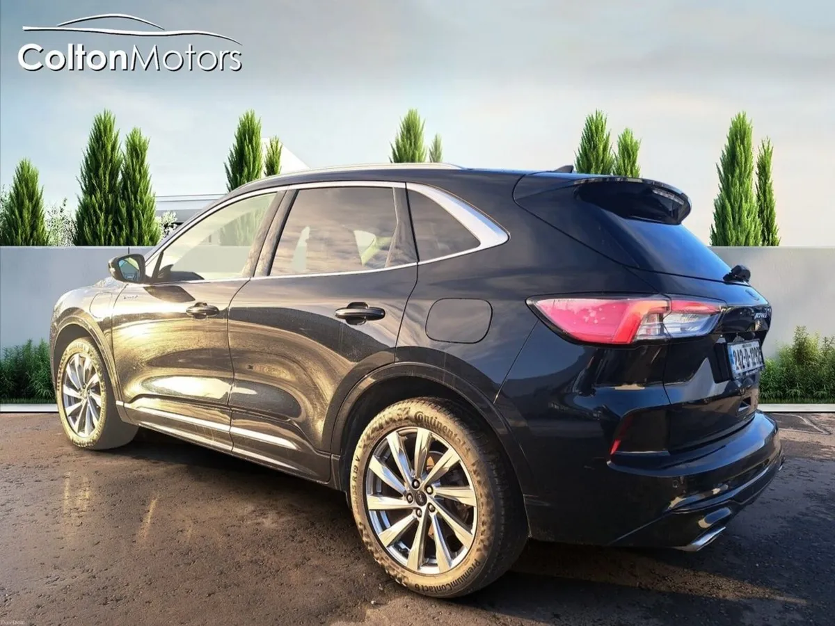 Ford Kuga Plug in Hybrid // Vignale Auto - Image 3