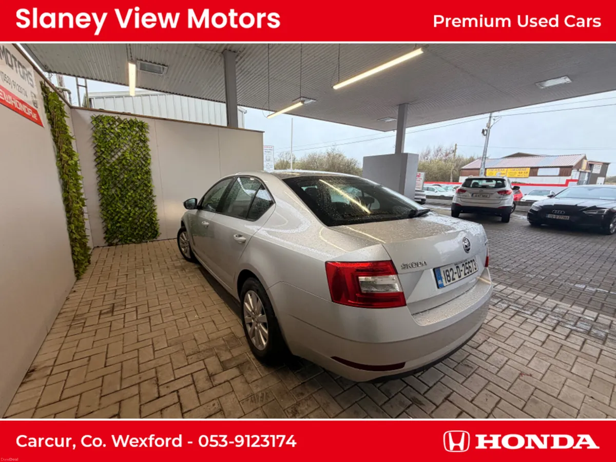 Skoda Octavia 1.6 TDI S 115PS 5DR - Image 3