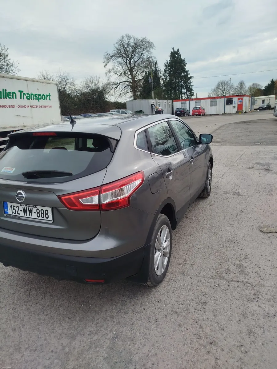 Nissan Qashqai 2015 - Image 1