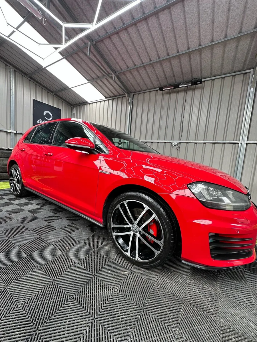 Golf GTD 2014 for sale - Image 1