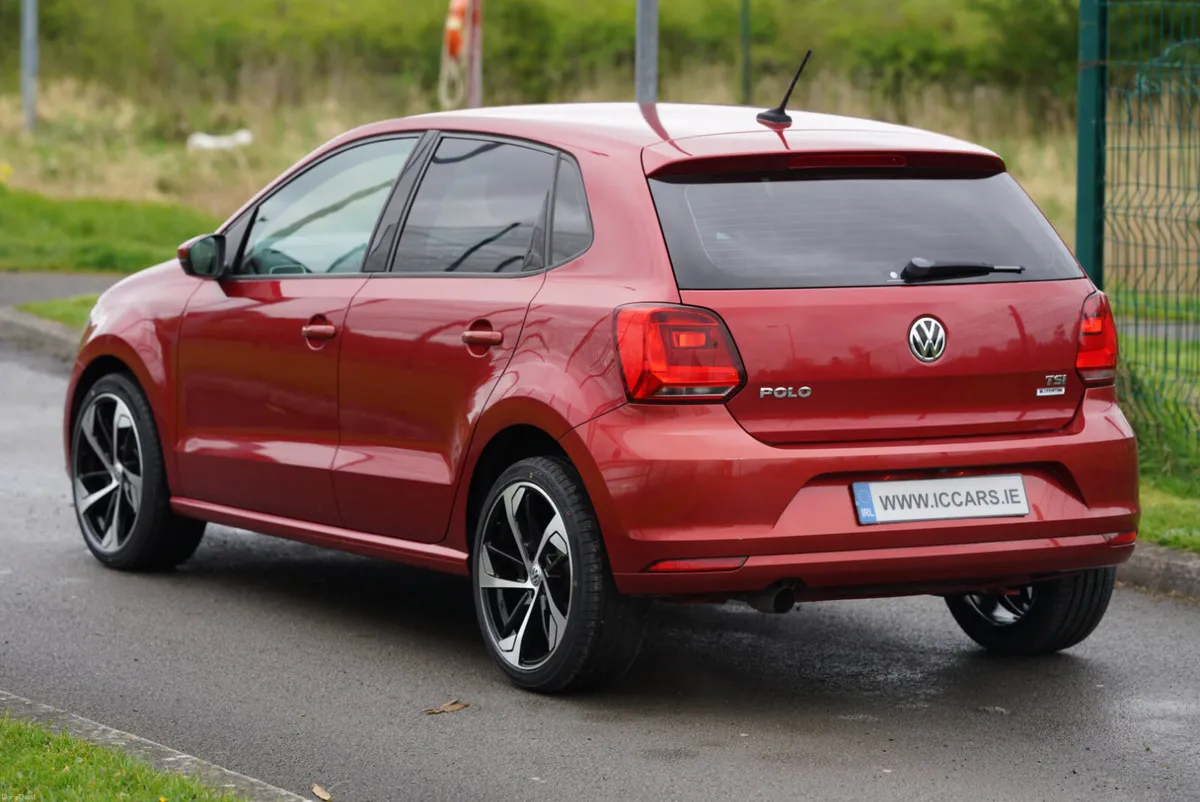2016 VW POLO 1.2 TSI Comfortline AUTO - Image 4