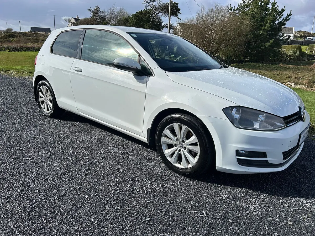 Volkswagen Golf - Image 1