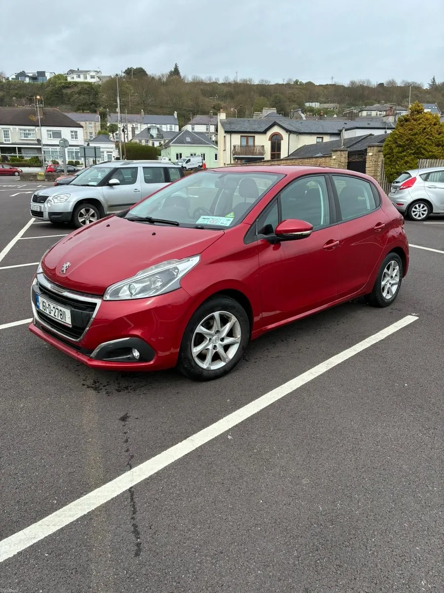 Peugeot 208 2016 - Image 2