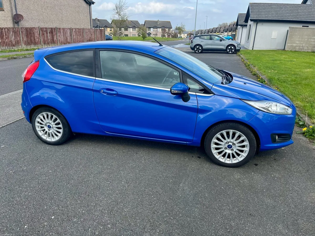 2013 Ford Fiesta 1.0 Petrol - Image 2