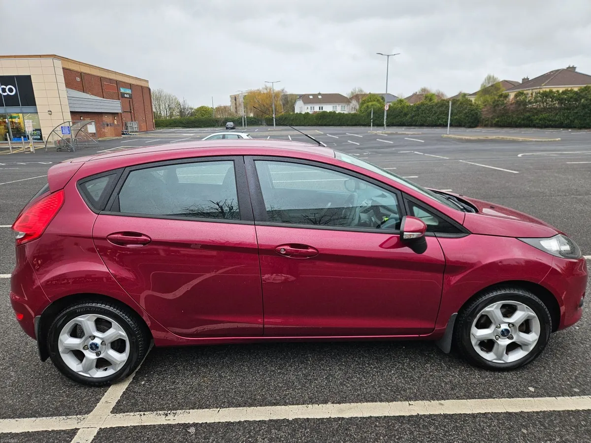 Ford Fiesta 2010 1.25 Petrol | 1 owner | new NCT - Image 3