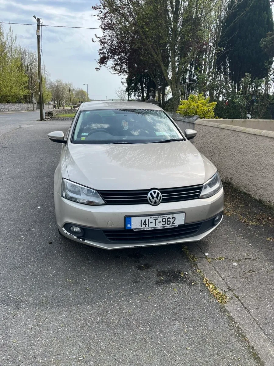 Volkswagen Jetta - Image 2