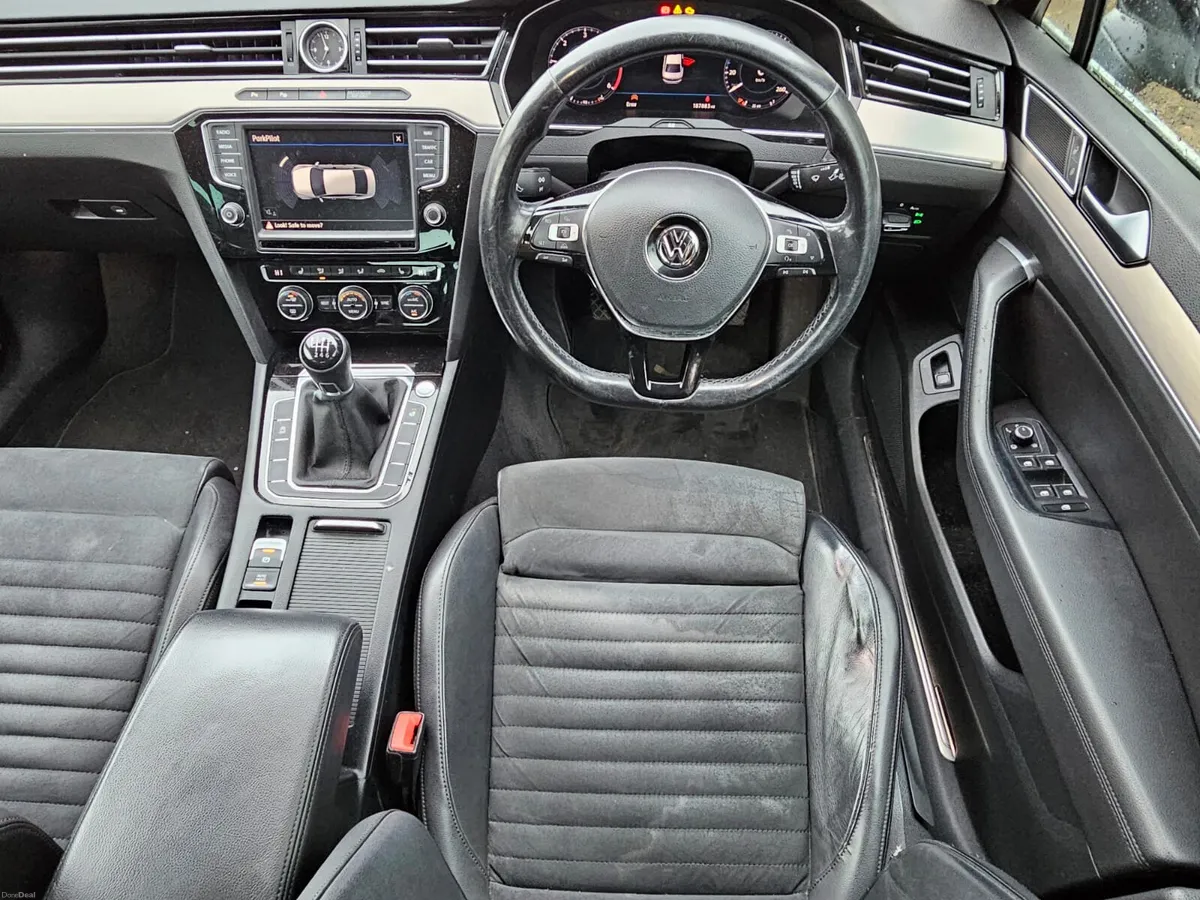 Volkswagen Passat 2016 highline 2l diesel €5900 - Image 1