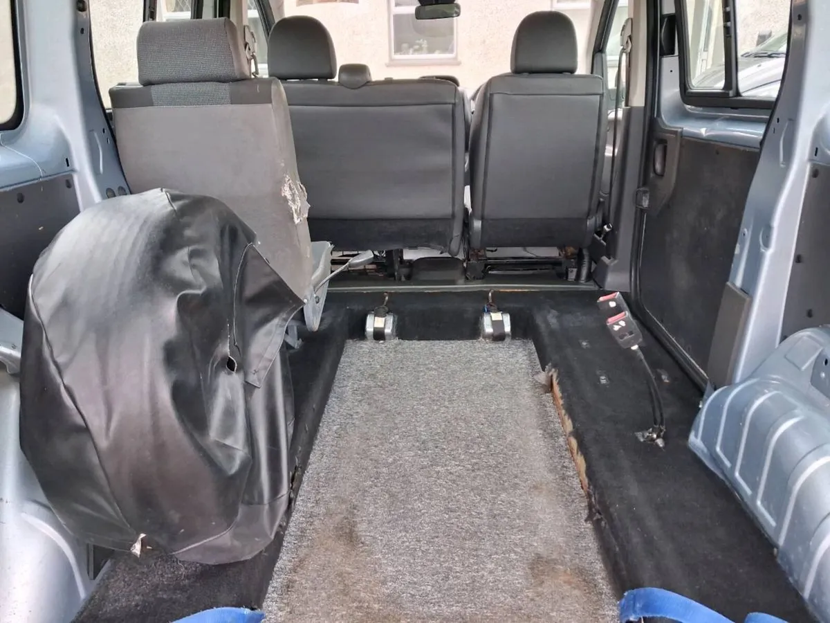 Wheelchair Van Peugeot - Image 4